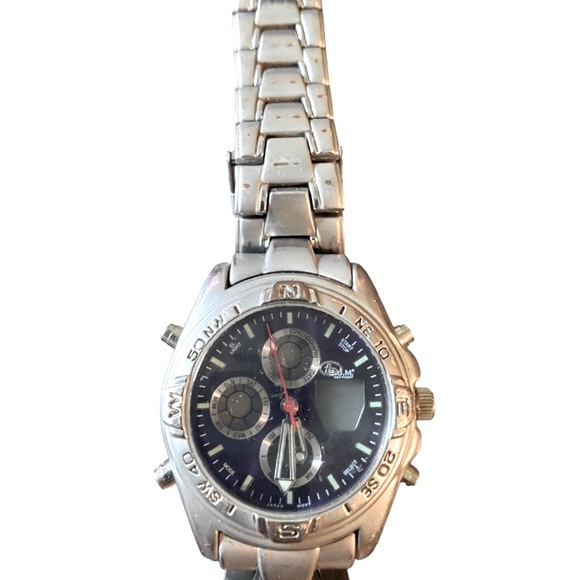 Working B.U.M. V360 Watch Chronograph Stainless Steel - 377 BUEM. - Picture 10 of 11